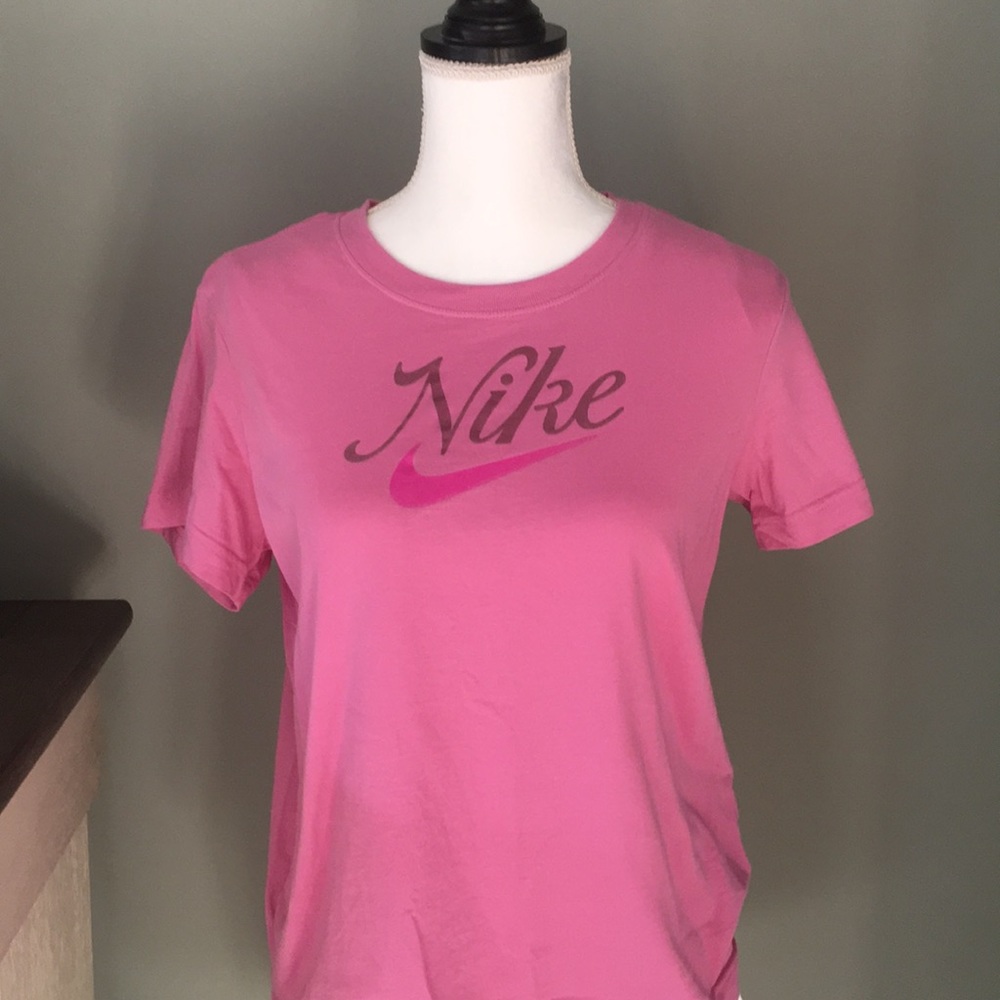 ❌SOLD❌Nike pink girls T-shirt